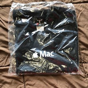 Large black Apple Mac tee